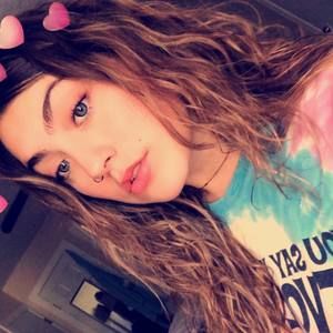 Meet your Posher, Ciara